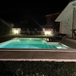 Pavoncella With Private Pool Villa *