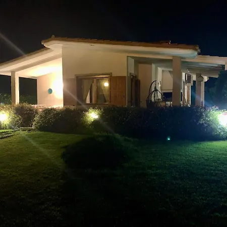 Pavoncella With Private Pool Campu Longu