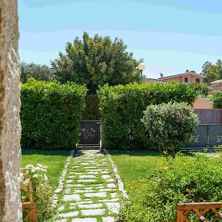 Pavoncella With Private Pool Campu Longu